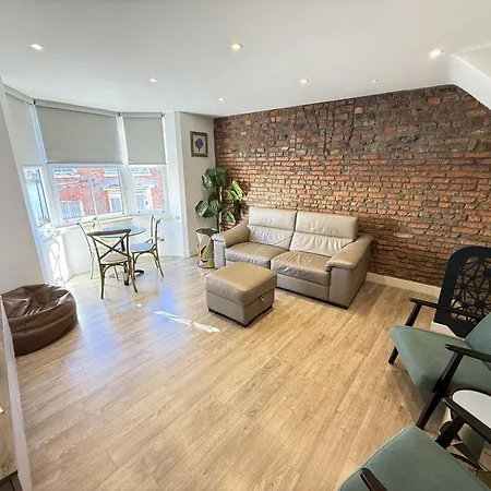 Merchants Quarters - Othala - Stunning With Harbour And Sea Views, Roof Terrace And Location To Amenities Vakantiehuis Scarborough