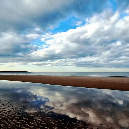 Merchants Quarters - Othala - Stunning With Harbour And Sea Views, Roof Terrace And Location To Amenities *