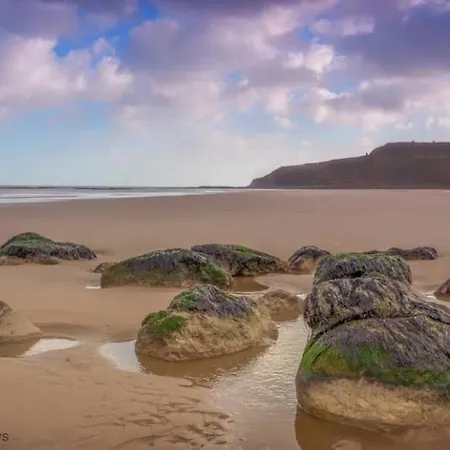 Merchants Quarters - Othala - Stunning With Harbour And Sea Views, Roof Terrace And Location To Amenities *